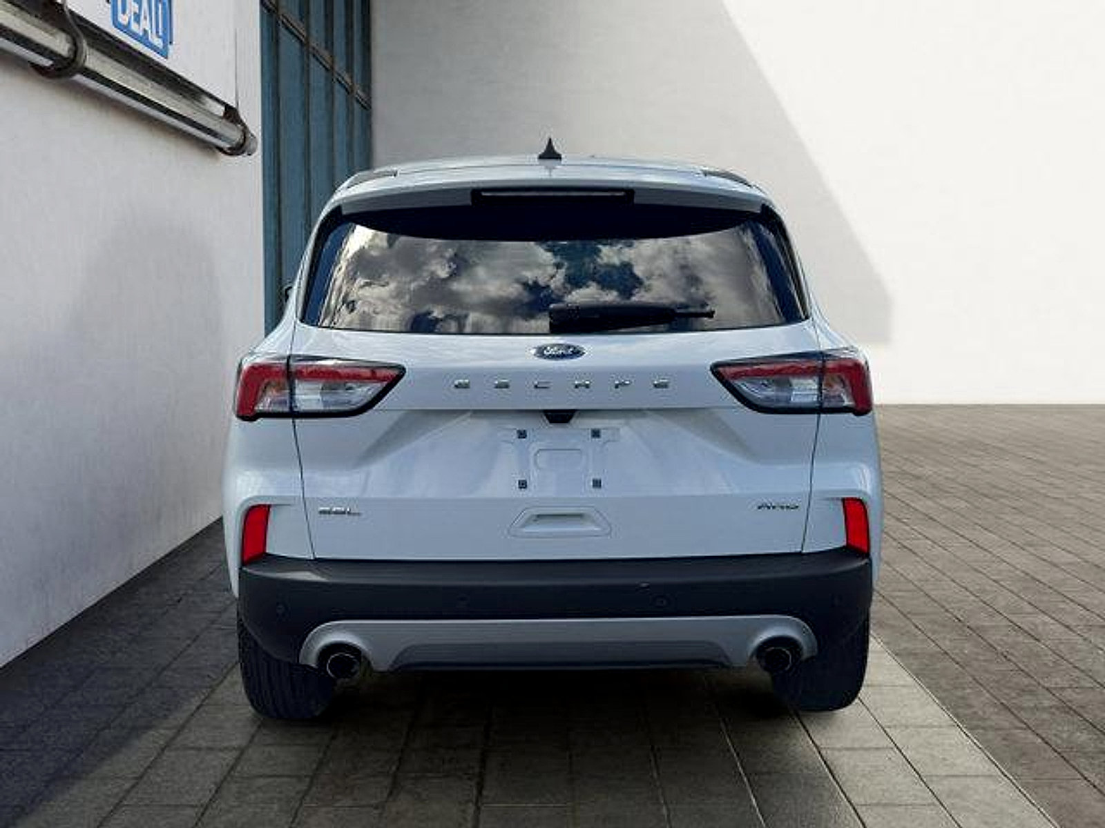 Certified 2022 Ford Escape SEL AWD/4WD image 4