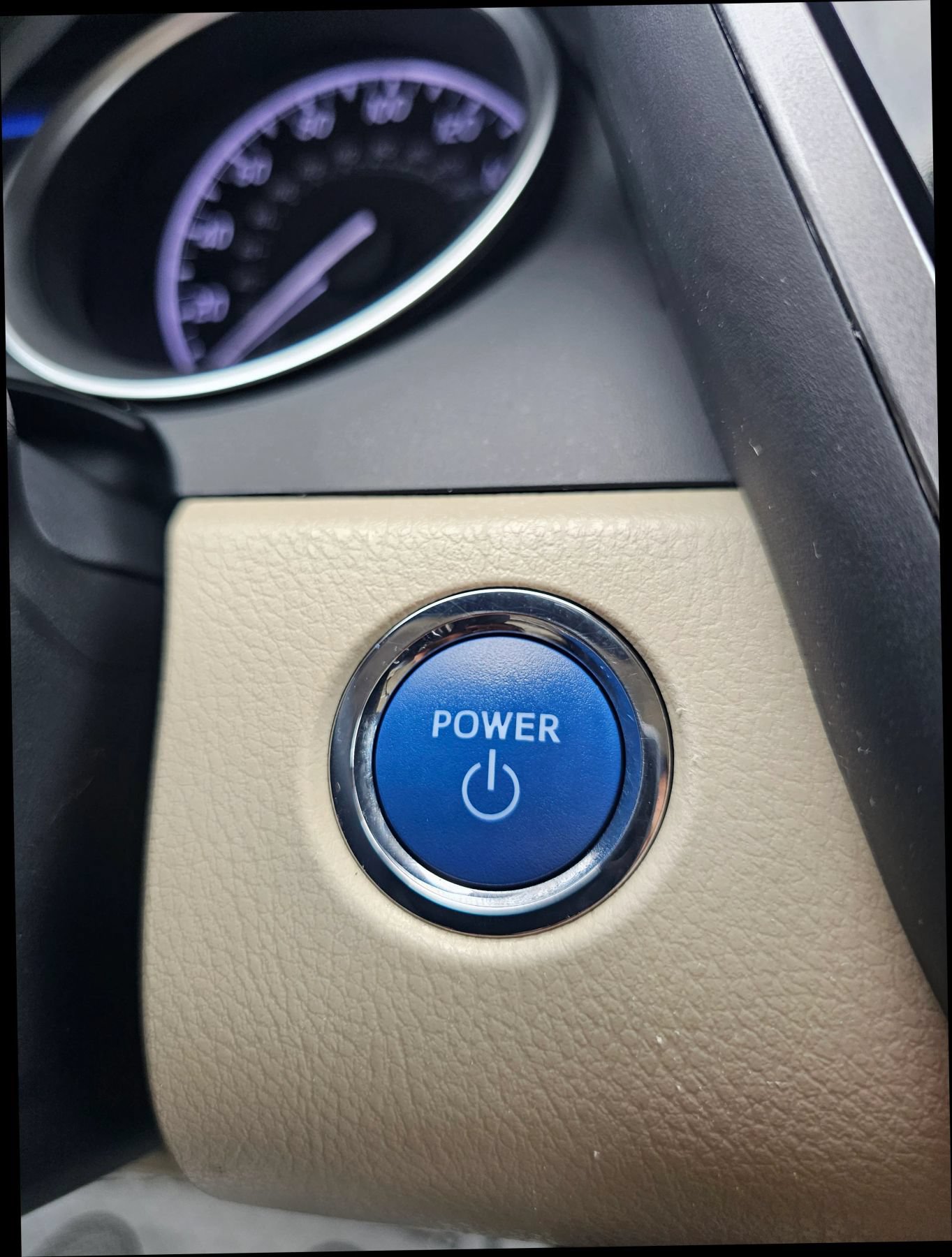 Used 2021 Toyota Camry LE FWD image 21