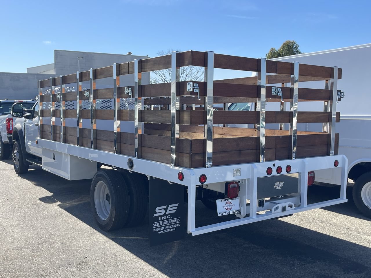 New 2026 Ford F550 2WD Regular Cab Super Duty image 4