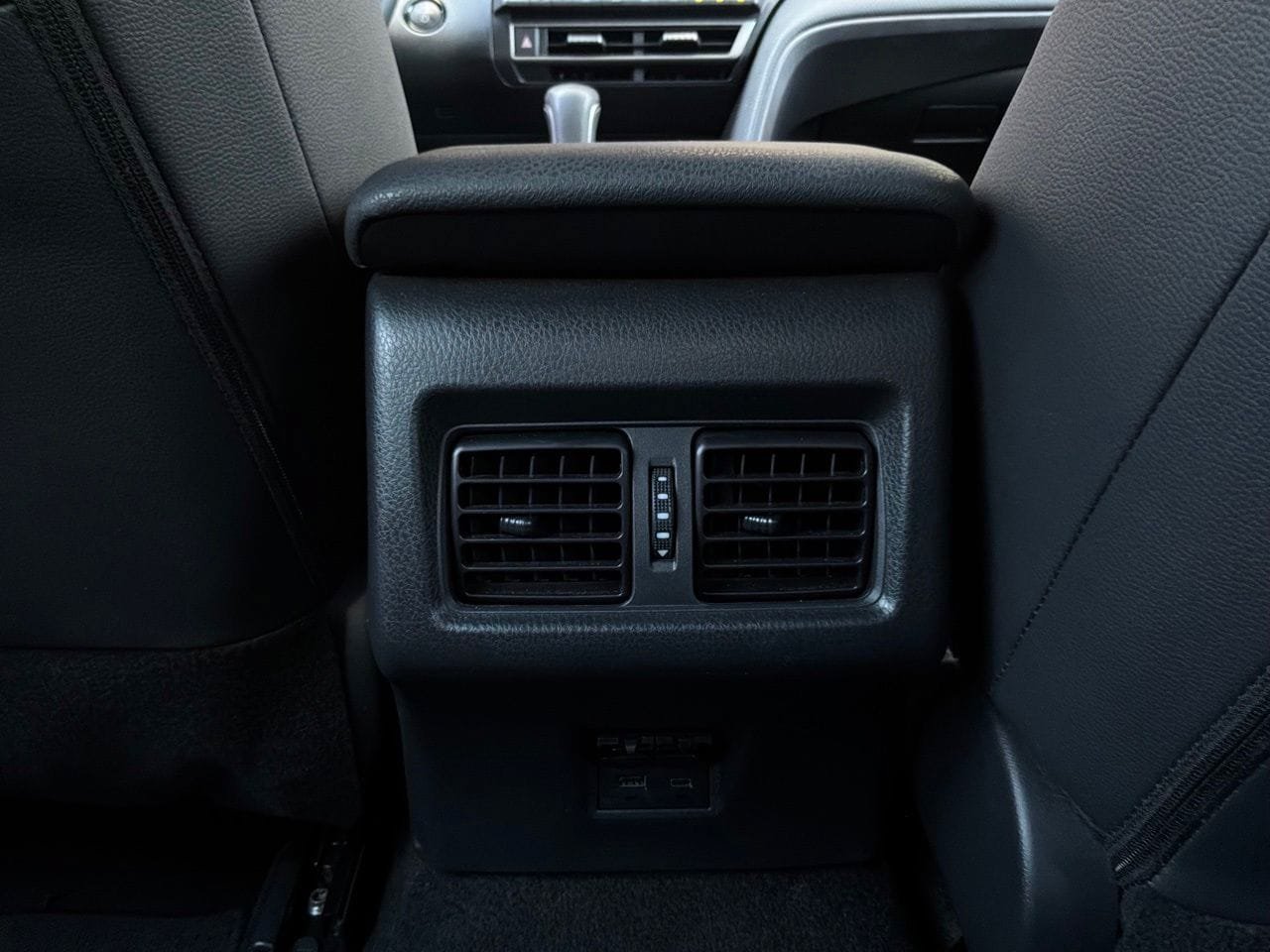 Used 2026 Toyota Camry SE FWD image 13