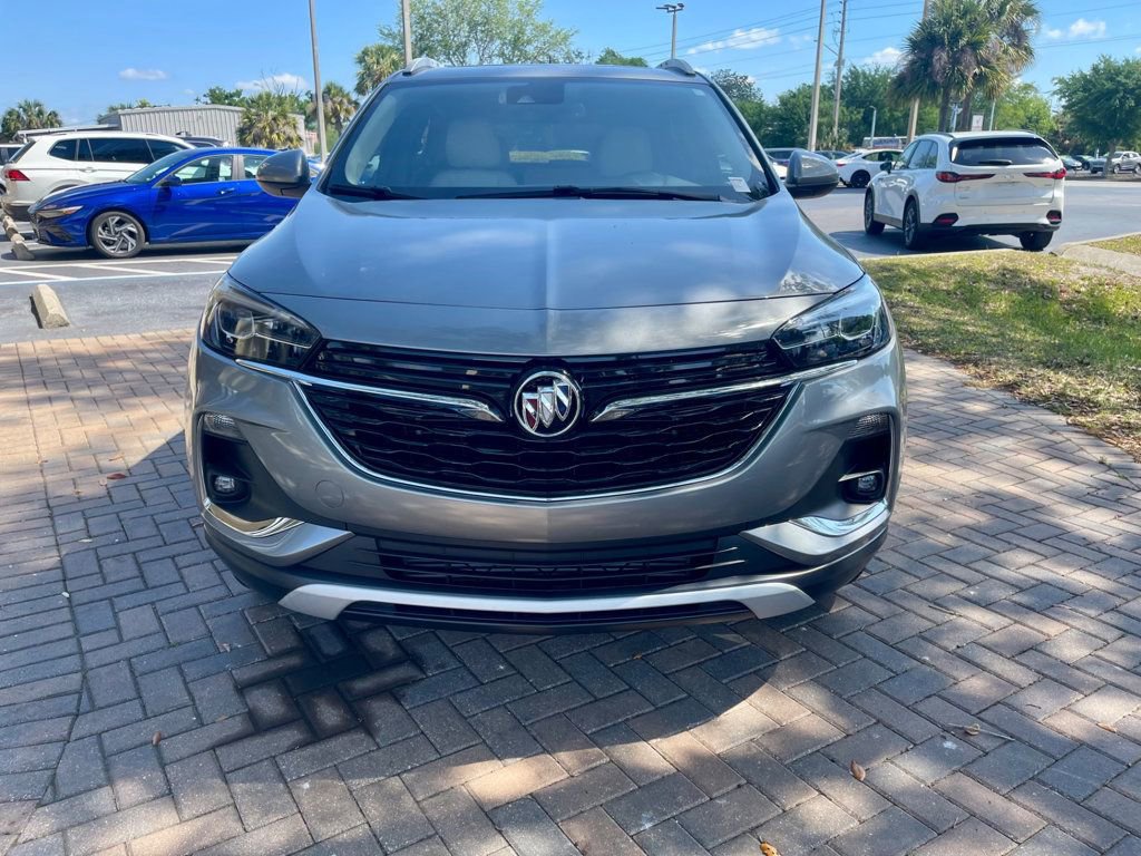 Used 2023 Buick Encore GX Essence w/ Experience Buick Package FWD image 9