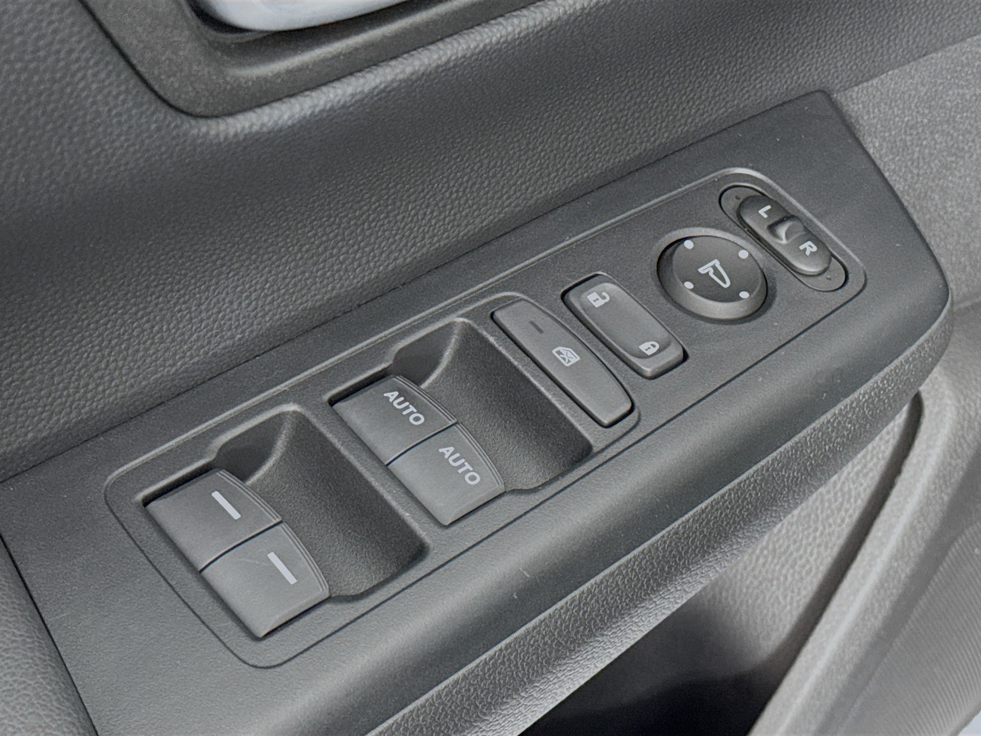Certified 2024 Honda CR-V EX image 17