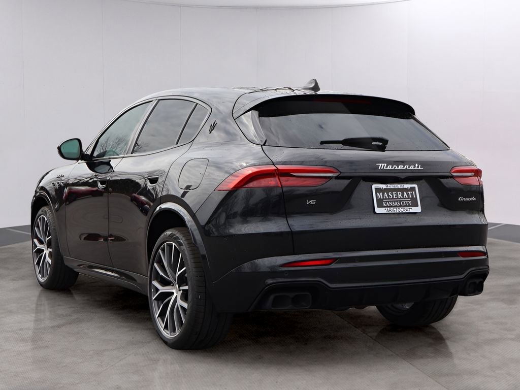 New 2026 Maserati Grecale Modena image 7