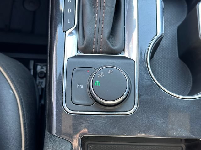 Used 2019 Chevrolet Blazer Premier FWD image 17