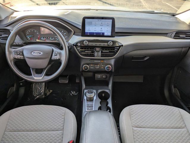 Used 2022 Ford Escape SE image 15
