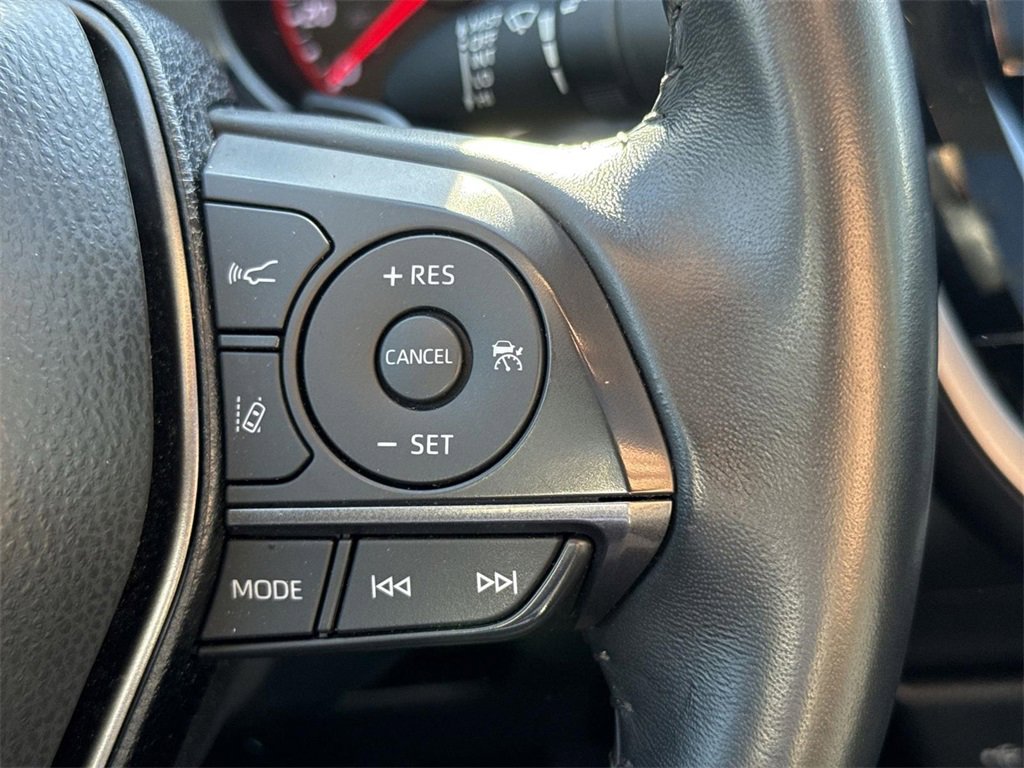Used 2024 Toyota Camry XSE w/ Navigation Package image 36