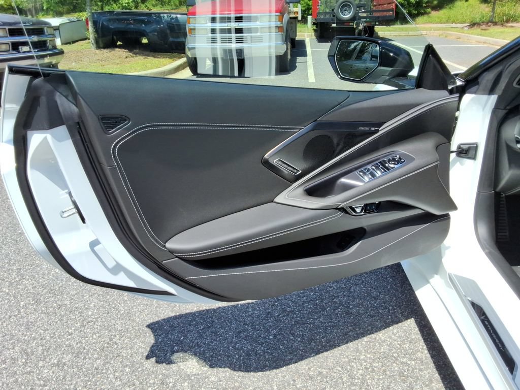 New 2027 Chevrolet Corvette Stingray Convertible w/ Z51 Performance Package RWD image 24