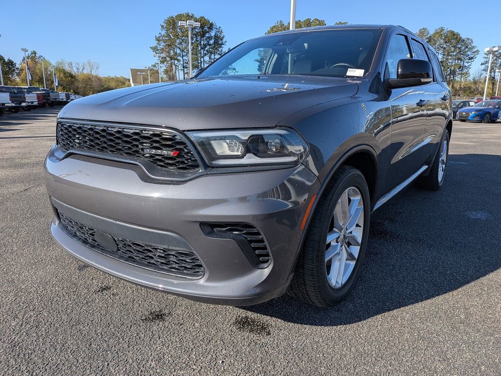 Used 2024 Dodge Durango GT RWD image 11