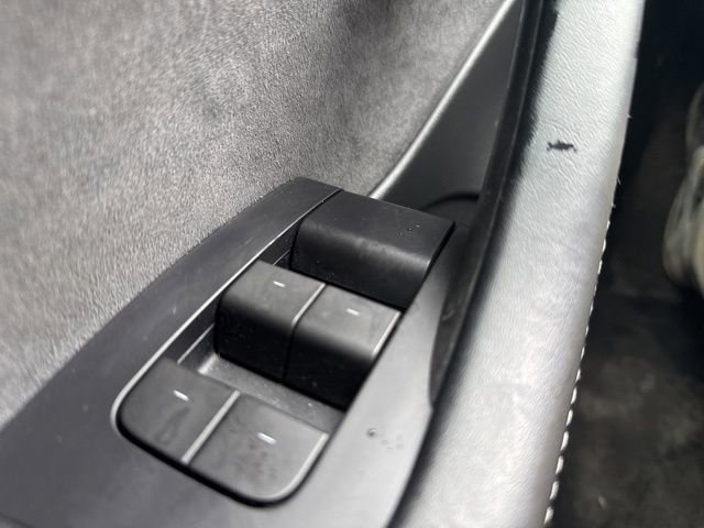 Used 2023 Tesla Model 3 Standard Range image 26