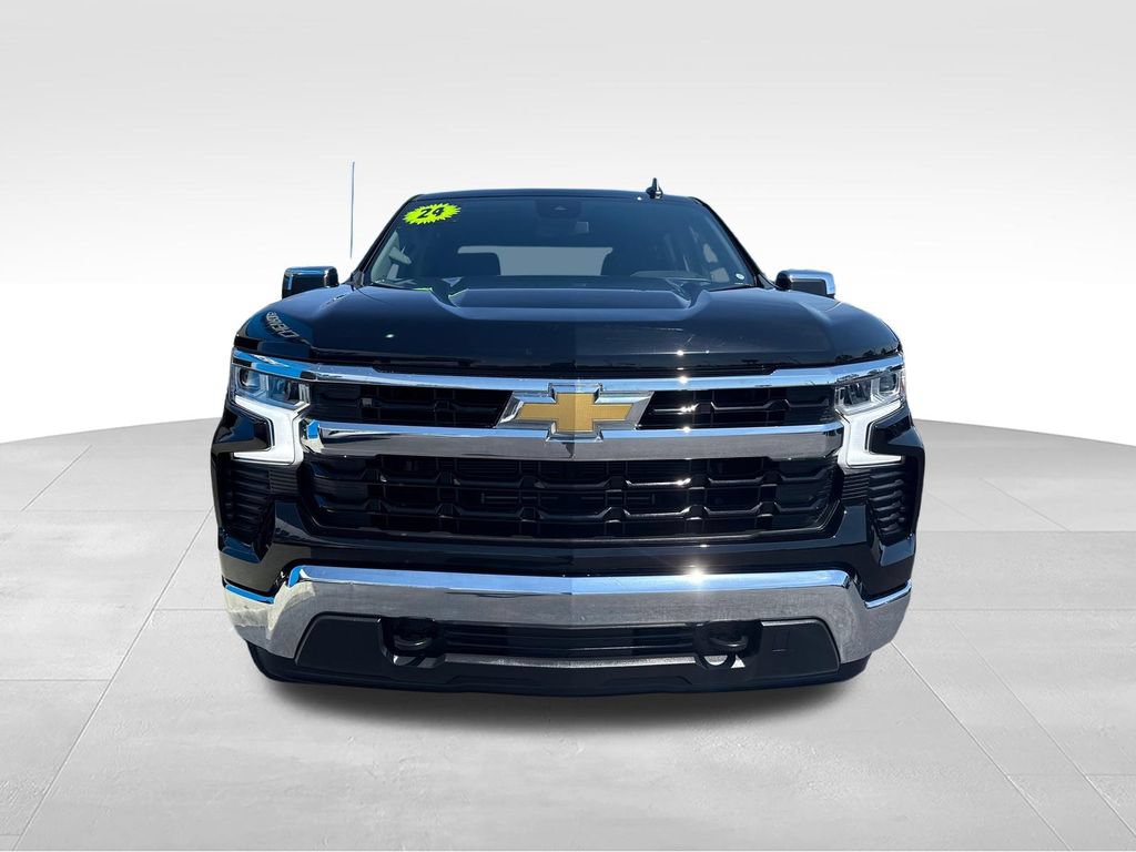 Used 2024 Chevrolet Silverado 1500 LT AWD/4WD image 9