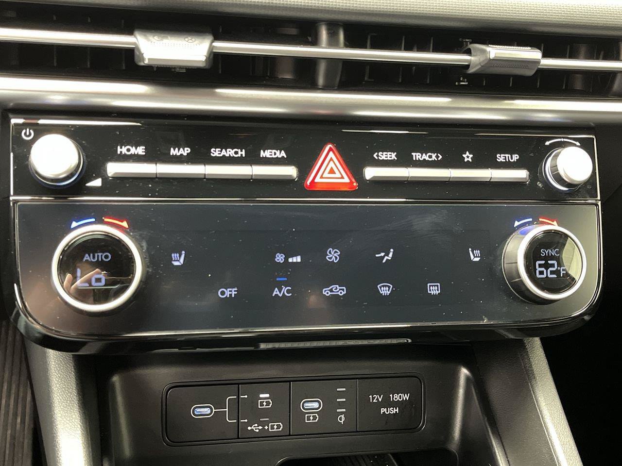 Used 2025 Hyundai Santa Cruz XRT AWD/4WD image 24