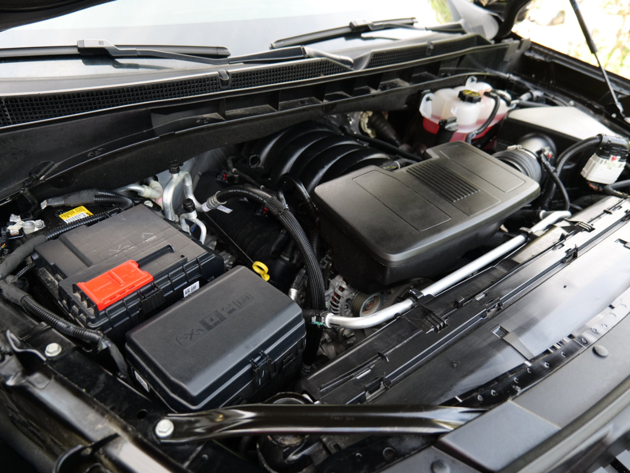 Used 2025 Cadillac Escalade Sport w/ Touring Package image 56