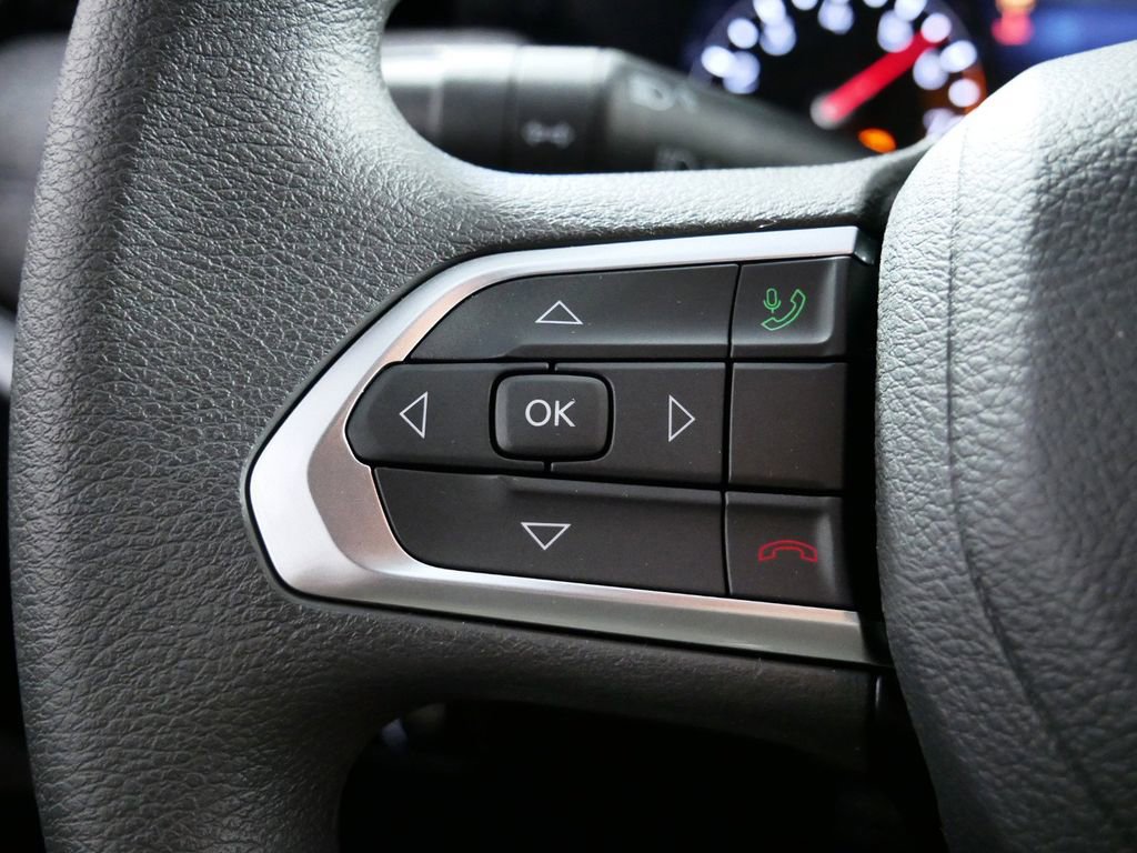 Used 2024 Jeep Compass Sport image 36