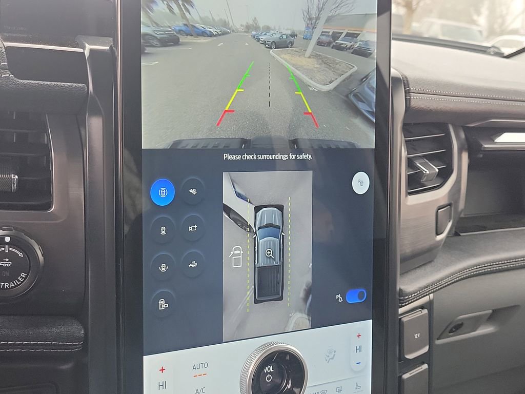 Used 2025 Ford F150 Lightning Flash image 26