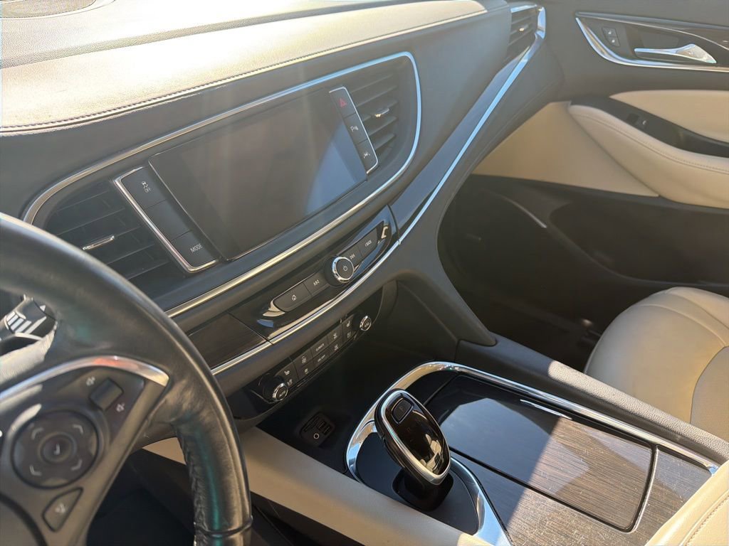 Used 2020 Buick Enclave Premium w/ Trailering Package, 5000 lbs. image 10