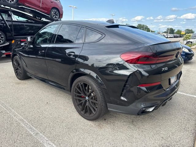 Used 2021 BMW X6 xDrive40i w/ M Sport Package AWD/4WD image 5