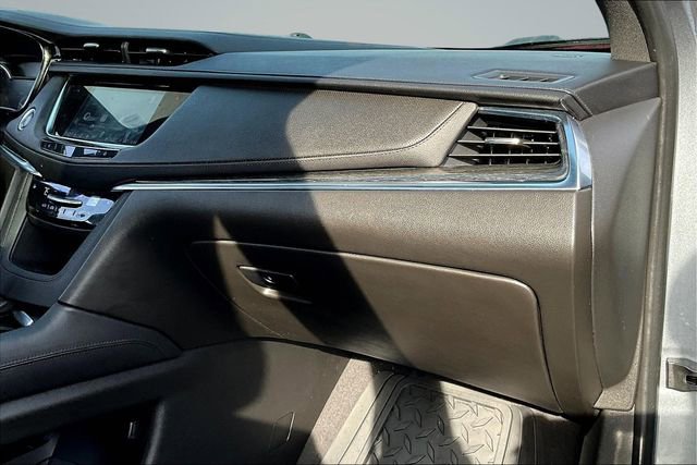 Used 2022 Cadillac XT5 Premium Luxury AWD/4WD image 26