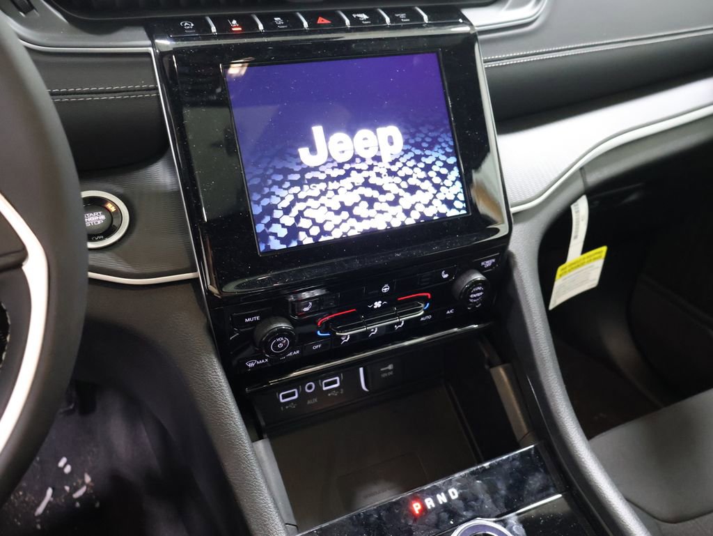 New 2026 Jeep Grand Cherokee Laredo X AWD/4WD image 22