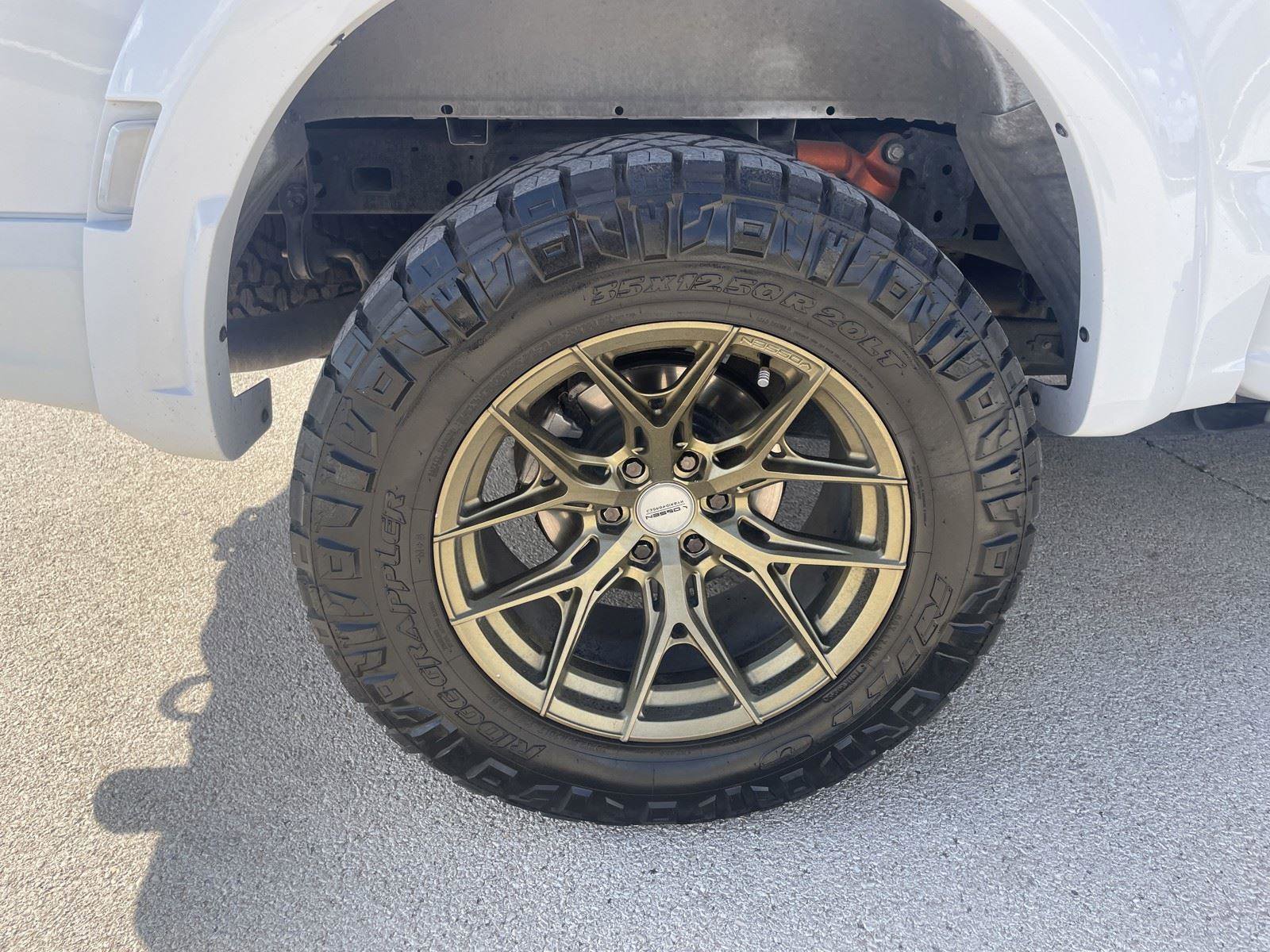 Used 2023 Ford F150 Raptor image 39