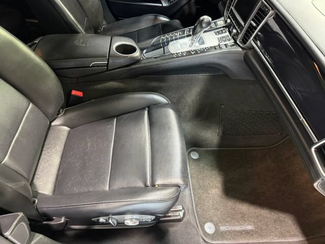 Used 2012 Porsche Panamera S RWD image 31