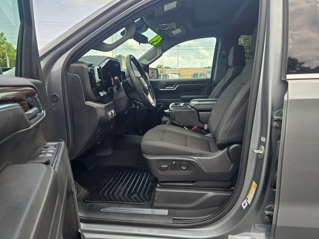 Used 2024 GMC Sierra 1500 SLE w/ Preferred Package AWD/4WD image 18