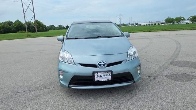 Used 2014 Toyota Prius Four w/ Solar Roof Package FWD image 2