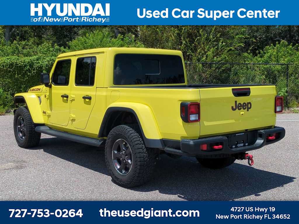 Used 2023 Jeep Gladiator Rubicon w/ Trailer Tow Package AWD/4WD image 3