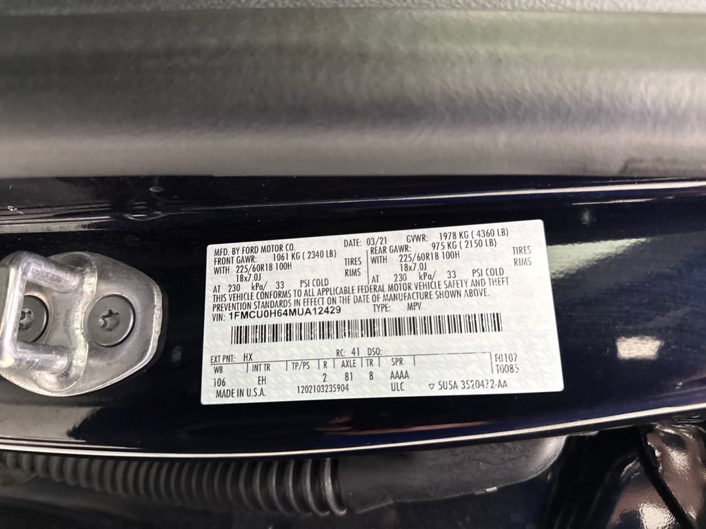 Used 2021 Ford Escape SEL w/ Technology Package FWD image 31