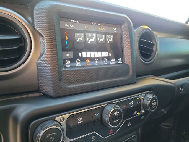 Used 2023 Jeep Gladiator Sport image 27