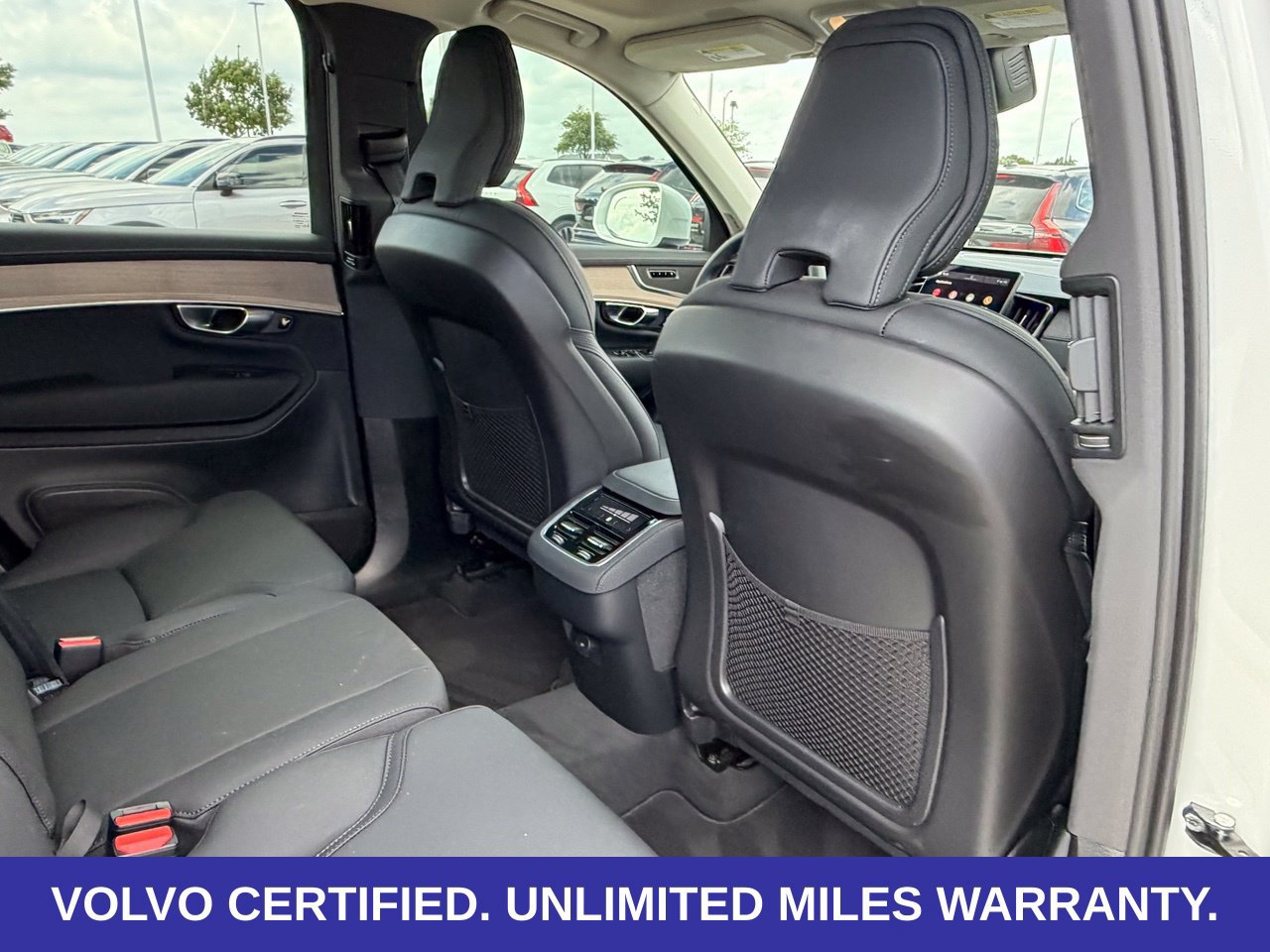 Certified 2025 Volvo XC90 B5 Core AWD/4WD image 38