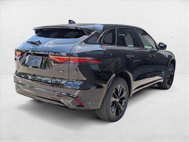 New 2026 Jaguar F-PACE R-Dynamic S image 2