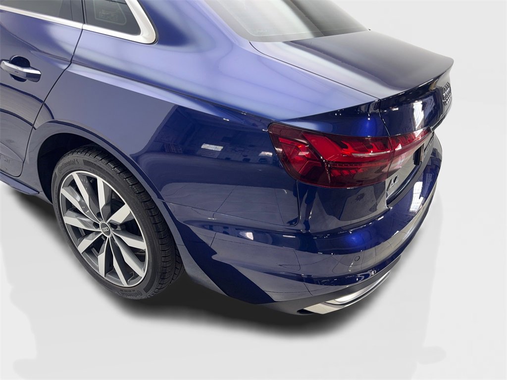 Used 2022 Audi A4 2.0T Premium w/ Convenience Package image 17