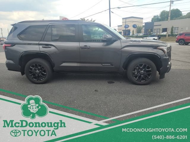 Used 2024 Toyota Sequoia Platinum AWD/4WD image 5