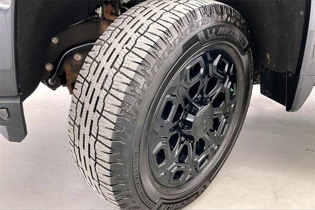 Certified 2020 GMC Sierra 3500 Denali w/ Denali Ultimate Package image 34