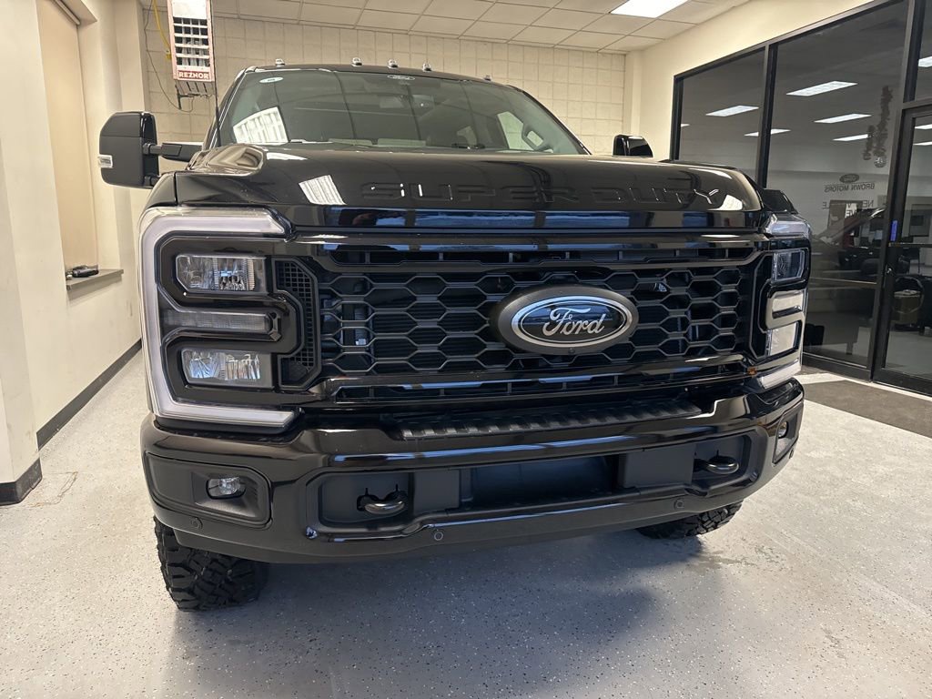 New 2026 Ford F350 Lariat w/ Tremor Off-Road Package image 12