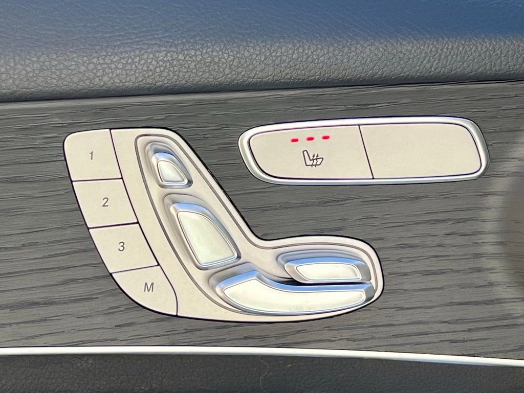 Certified 2022 Mercedes-Benz GLC 300 4MATIC image 39