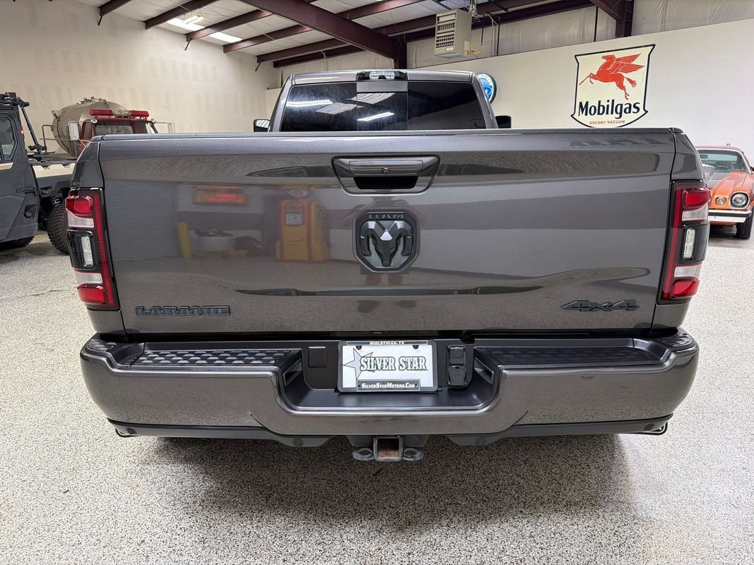 Used 2022 RAM 3500 Laramie w/ Night Edition AWD/4WD image 6