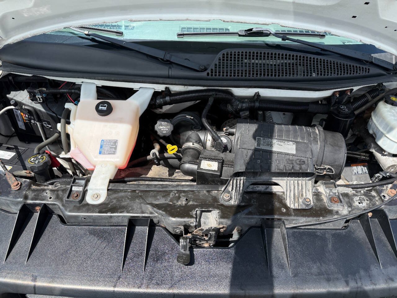 Used 2013 GMC Savana 2500 RWD image 25