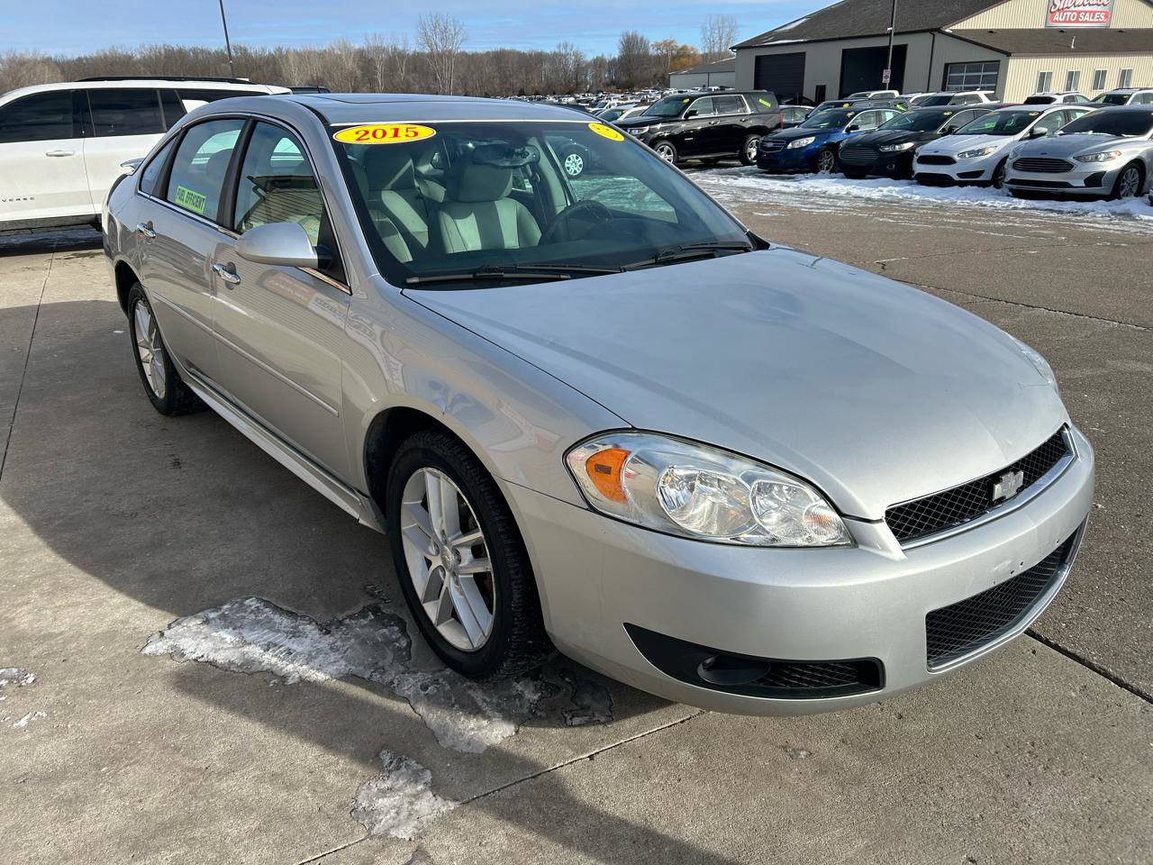 Used 2015 Chevrolet Impala LTZ FWD image 3