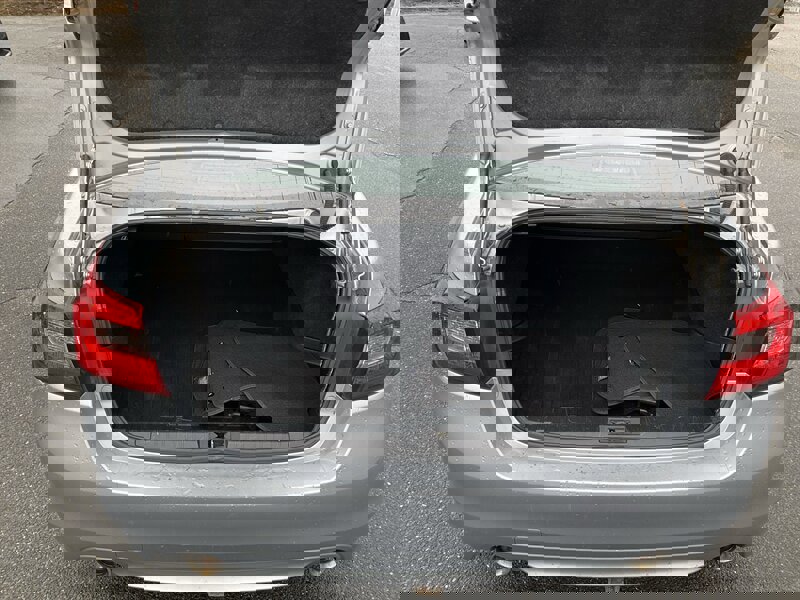 Used 2016 Subaru Legacy 3.6R Limited image 12