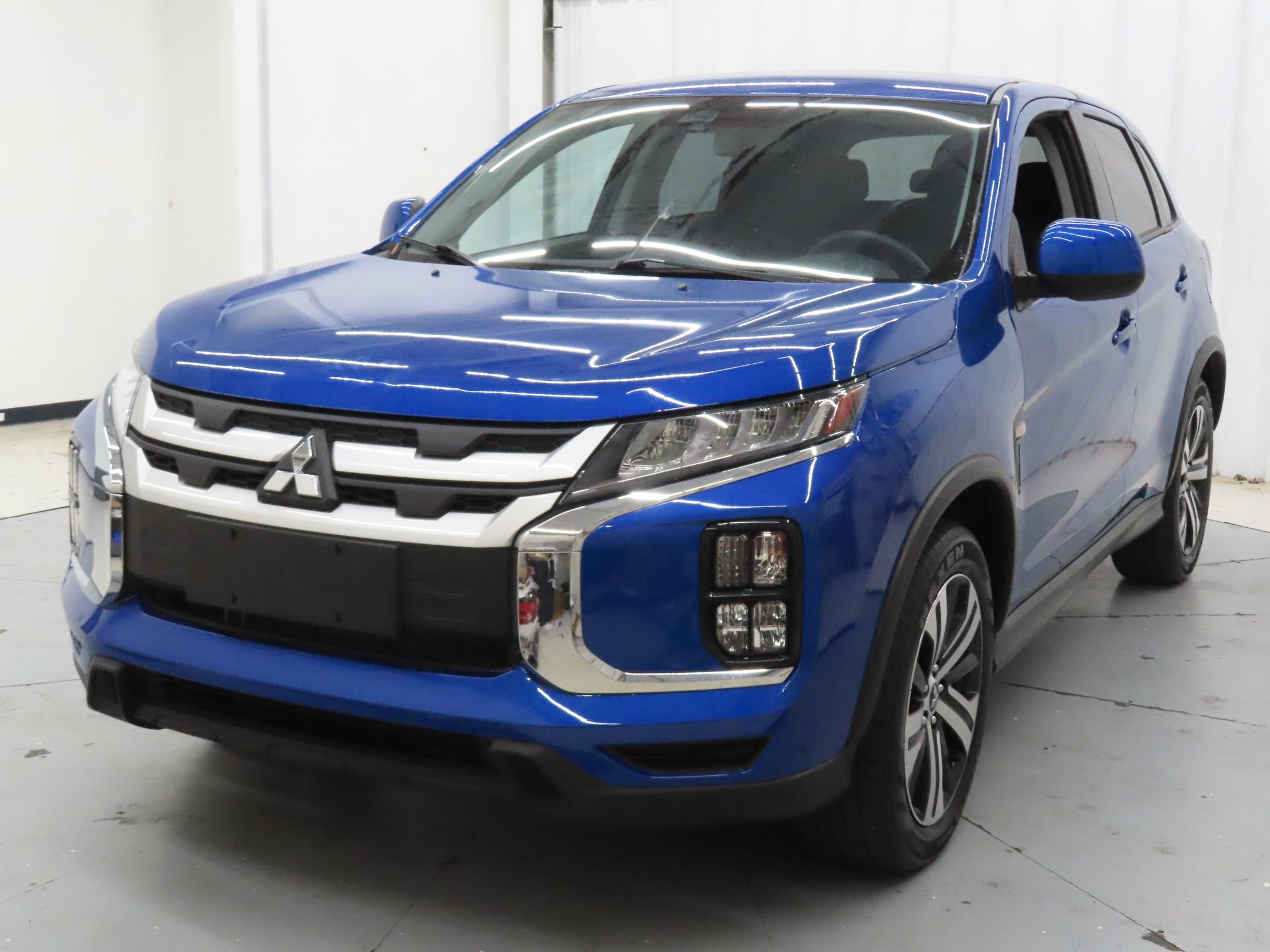 Used 2026 Mitsubishi Outlander Sport ES AWD/4WD image 8