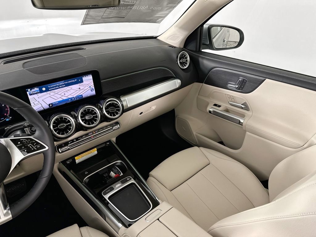 New 2026 Mercedes-Benz GLB 250 image 23