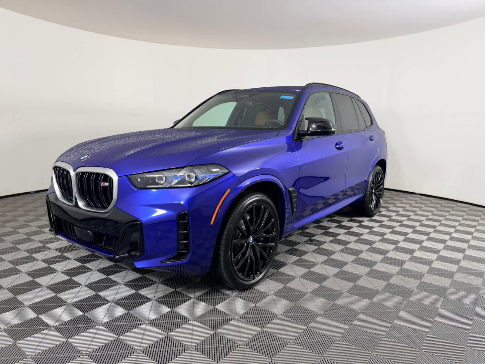 New 2026 BMW X5 M60i image 10