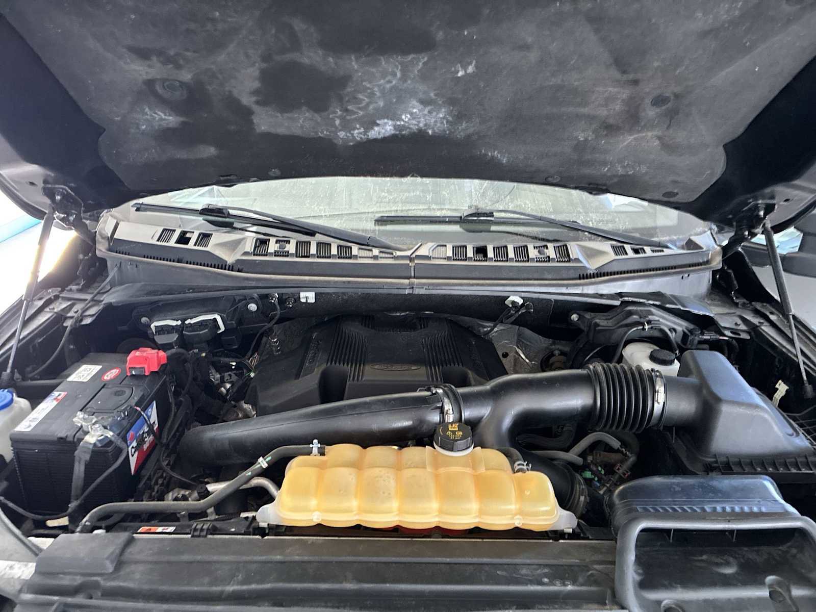 Used 2018 Ford F150 Lariat w/ Equipment Group 501A Mid image 18