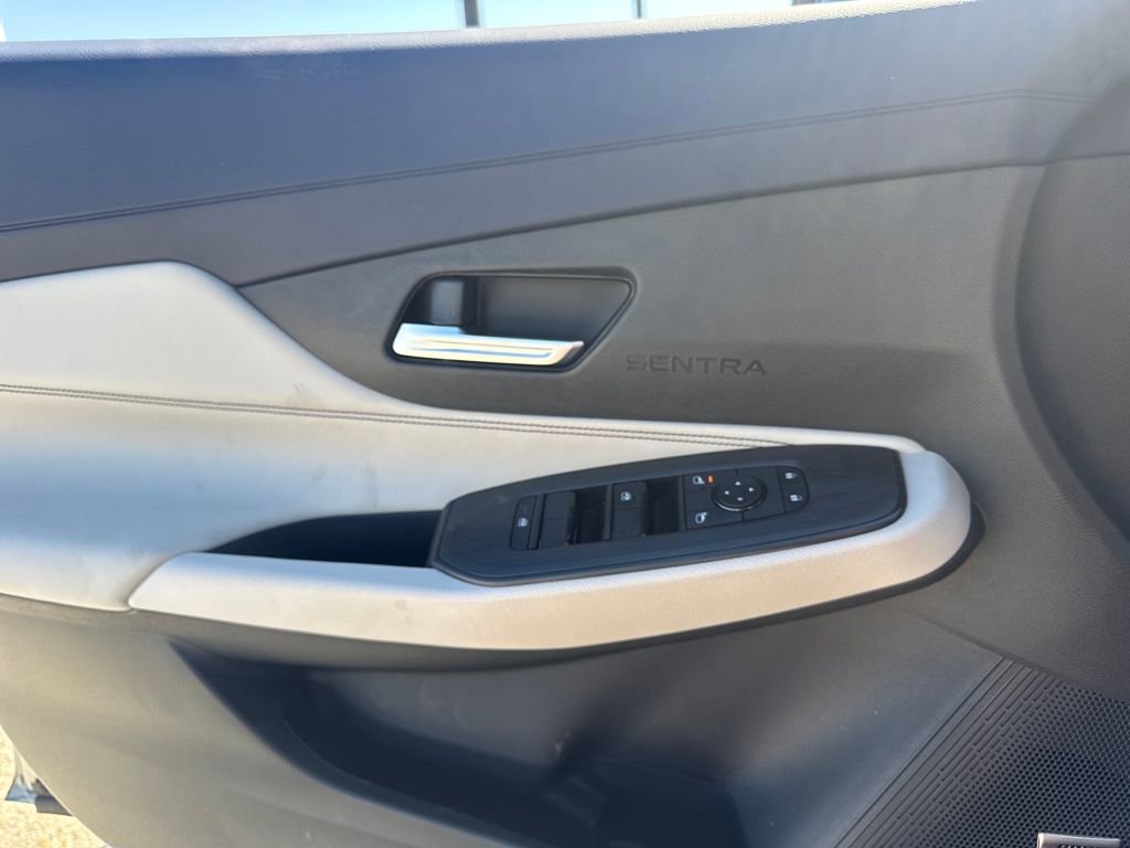 New 2026 Nissan Sentra SL w/ Floor Mat Package FWD image 17