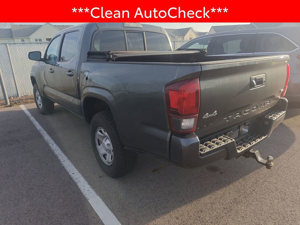 Used 2022 Toyota Tacoma SR image 4