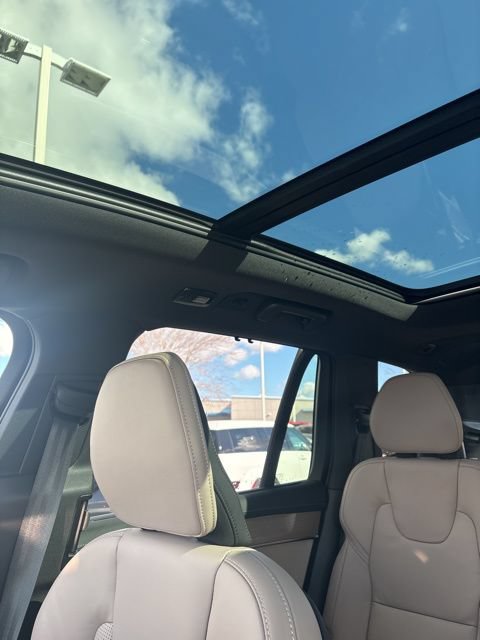 New 2026 Volvo XC90 T8 Ultra w/ Protection Package AWD/4WD image 34