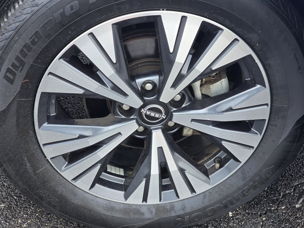 Used 2022 Nissan Rogue SV AWD/4WD image 7