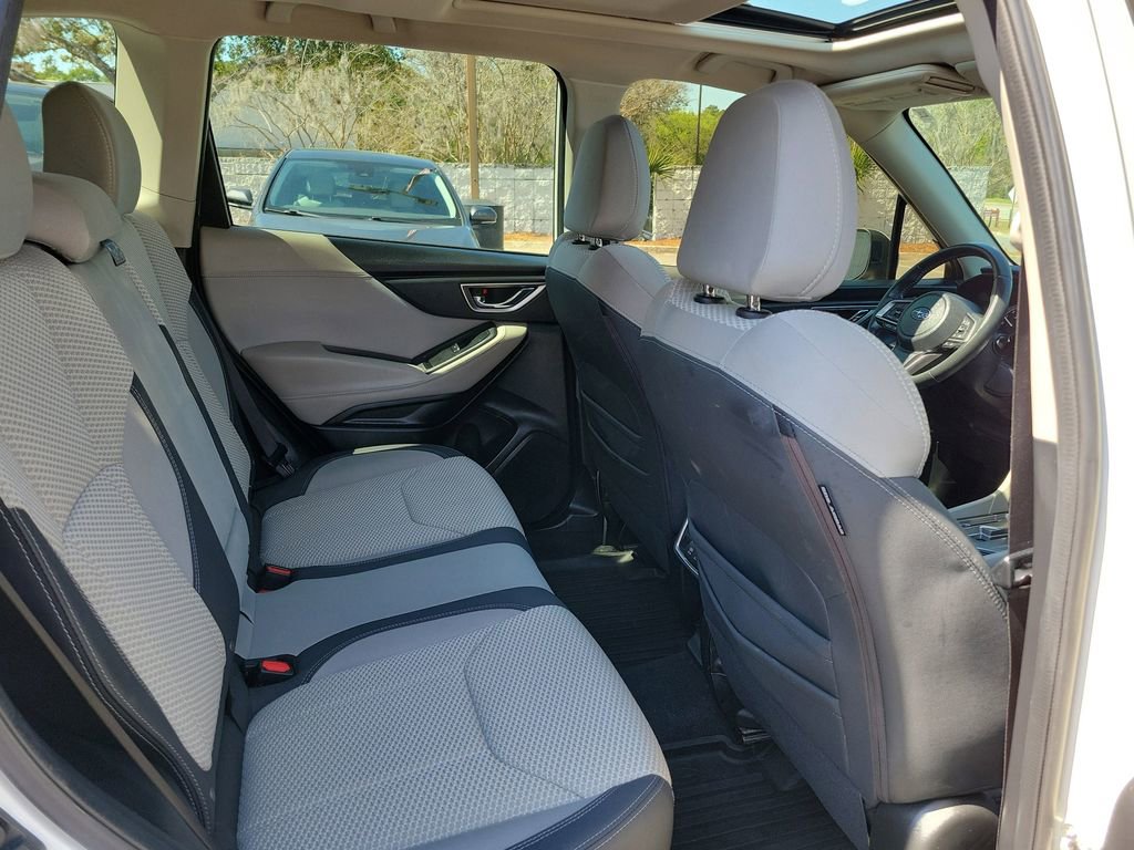 Used 2020 Subaru Forester Premium image 43