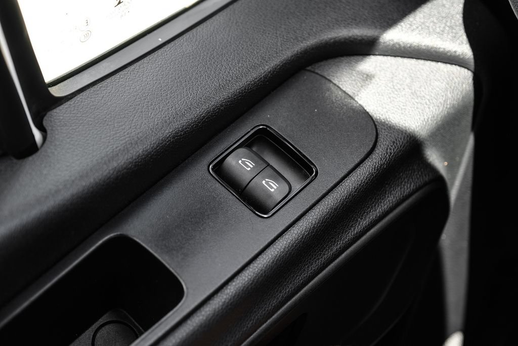 Used 2019 Mercedes-Benz Sprinter 170 Cargo image 34